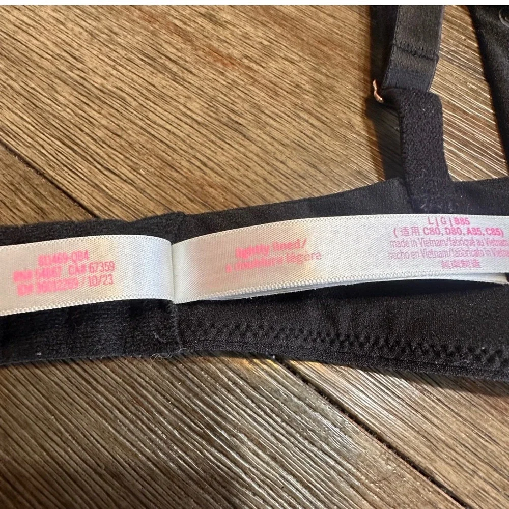 Victoria's Secret PINK Black Lightly Lined Bra T-Shirt Full Coverage L / G / B85